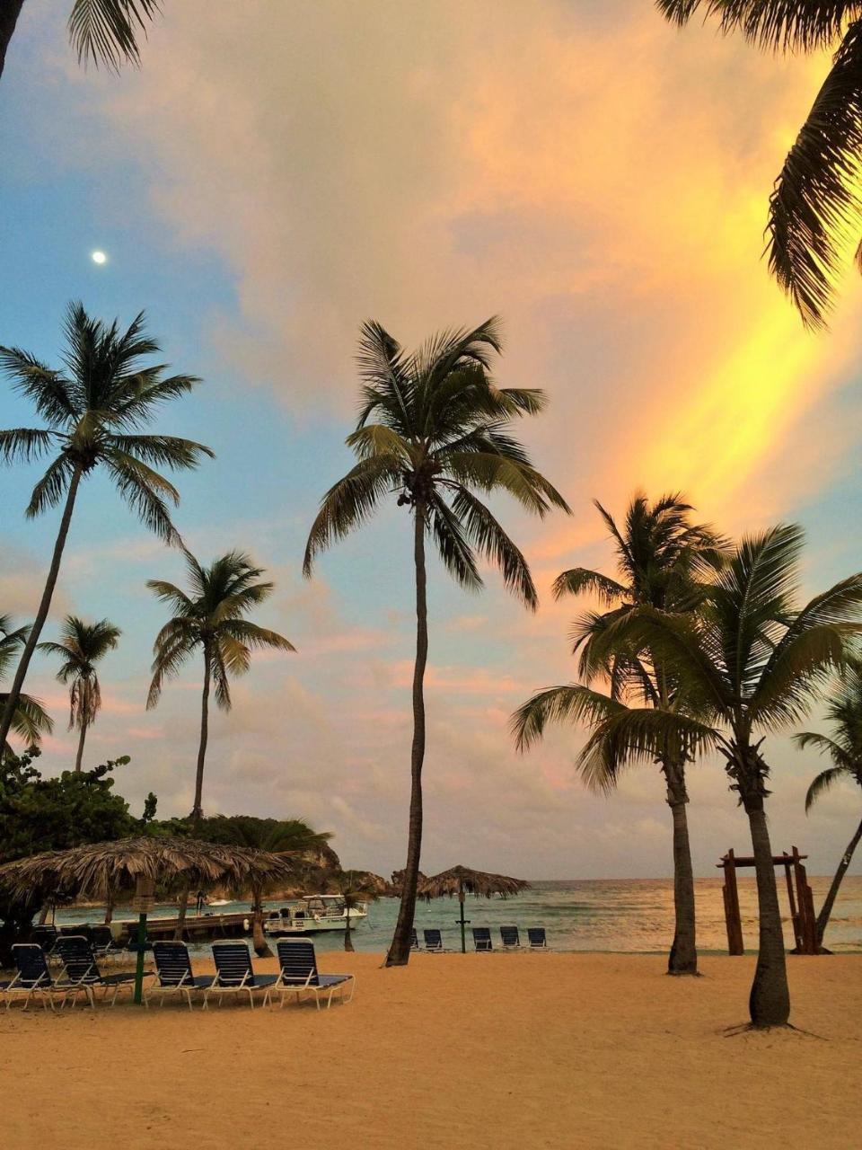 Bolongo Bay Beach Resort Exterior foto